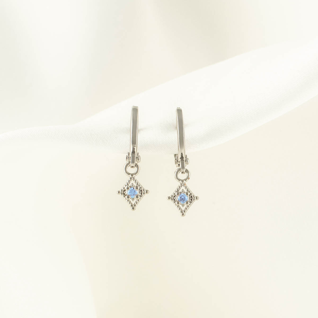 Linae Aquamarine Huggie Earrings