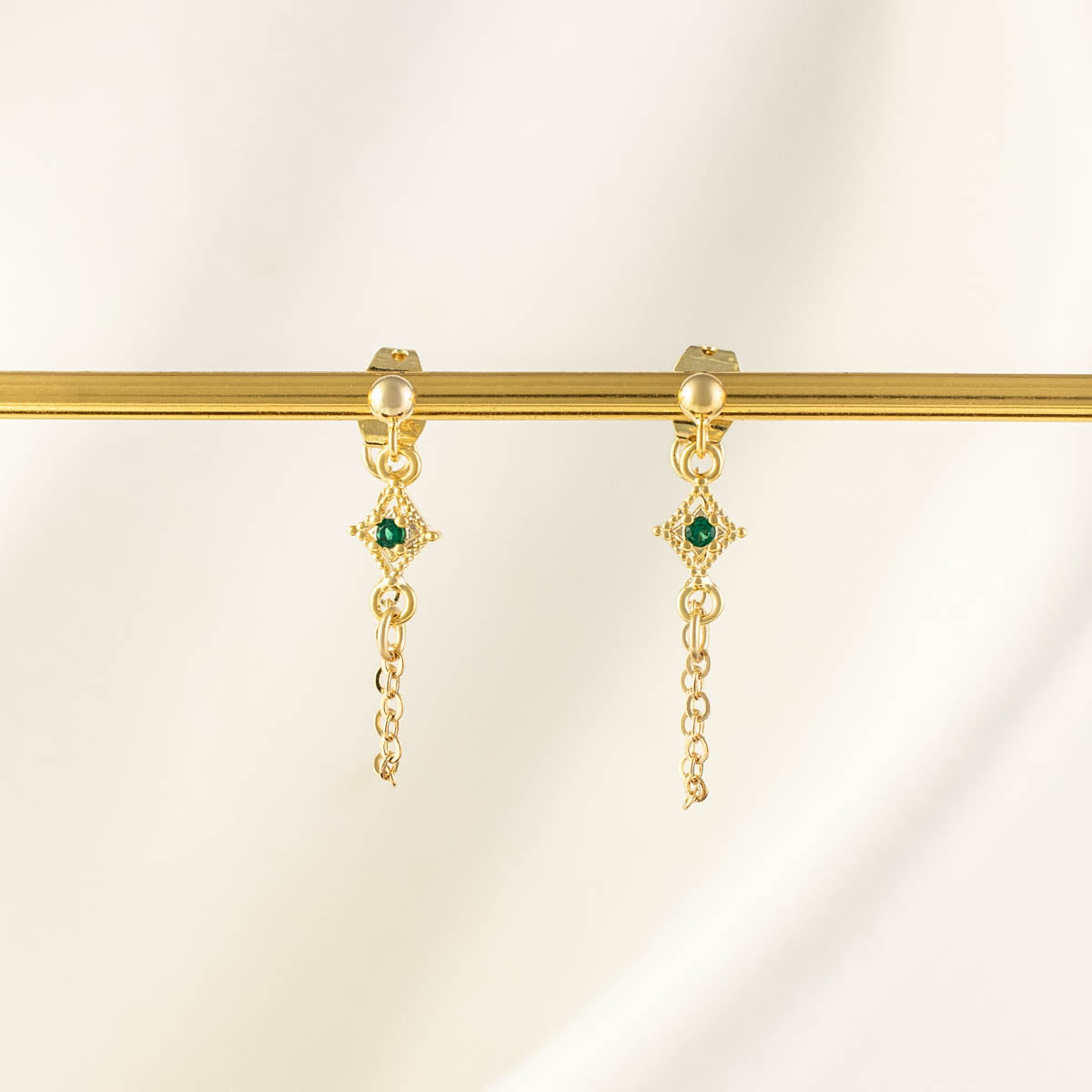 Arwen Emerald Chain Studs