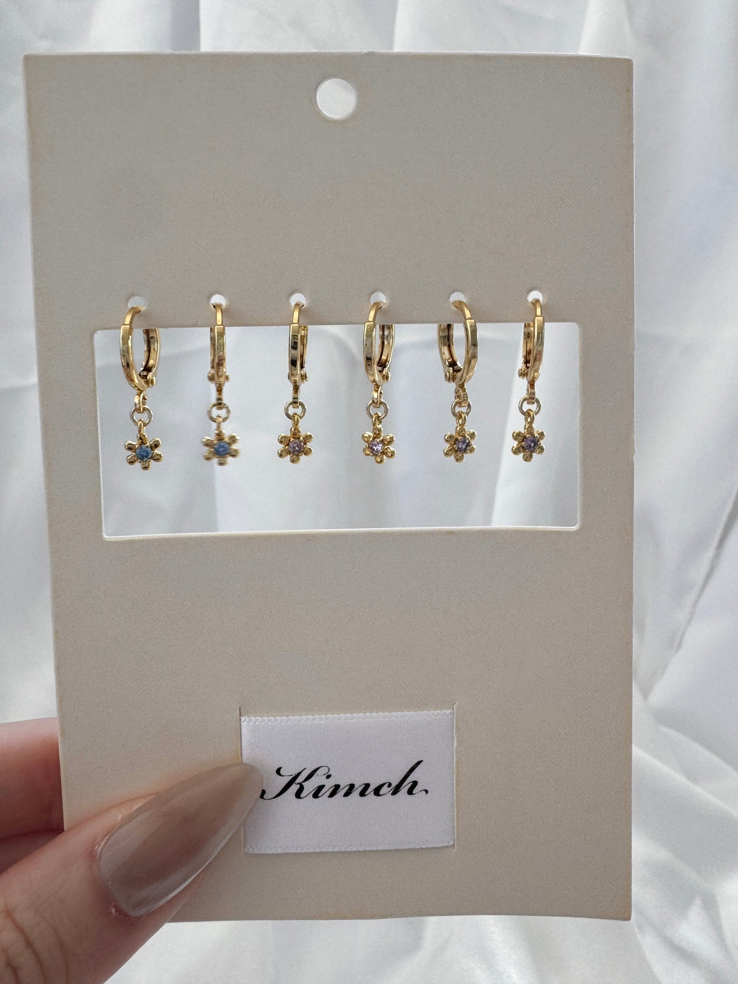 Iris Cherry Lavender Huggie Earrings Set