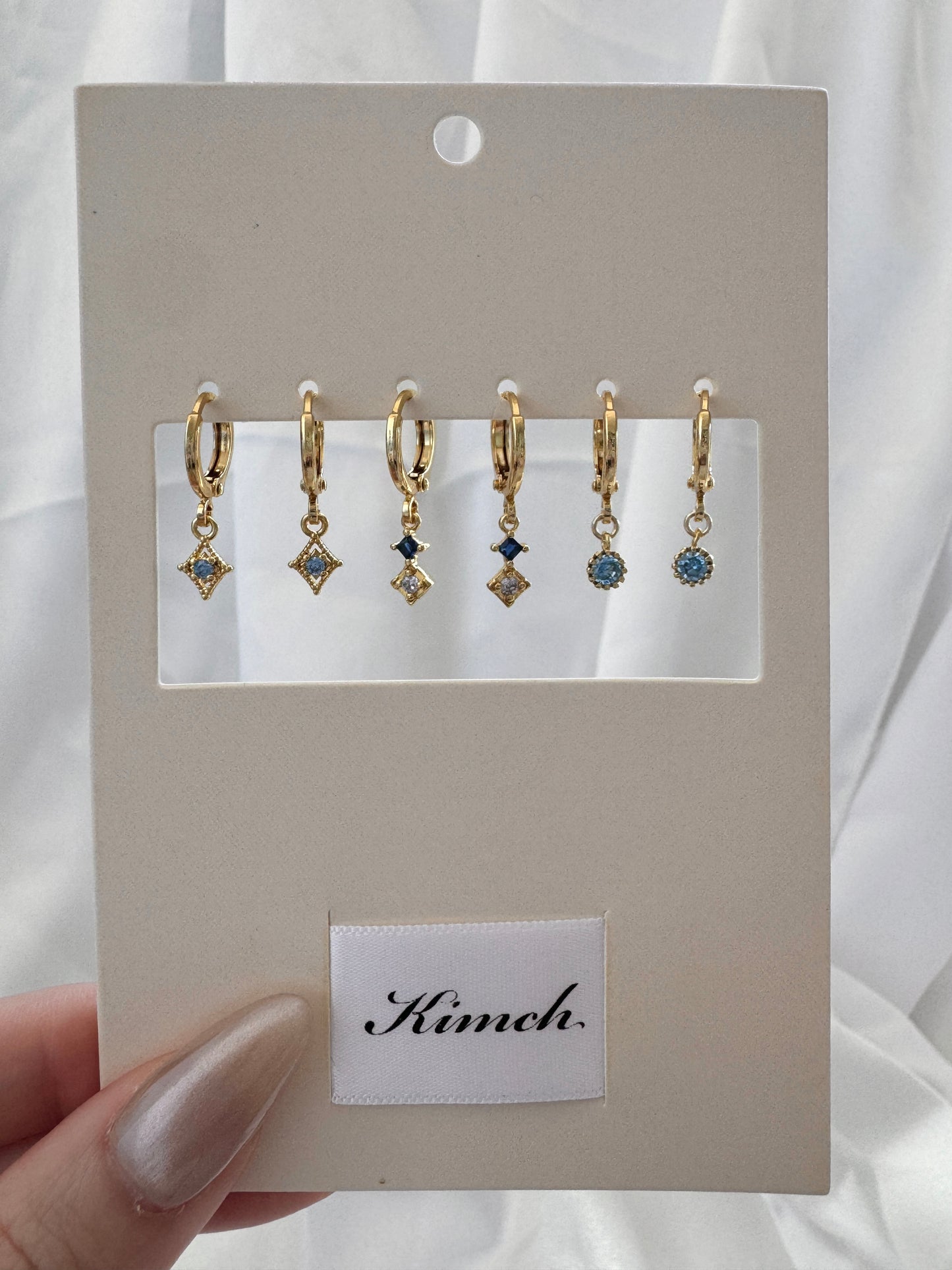 Linae Lana Daphne Sapphire Huggie Earrings Set